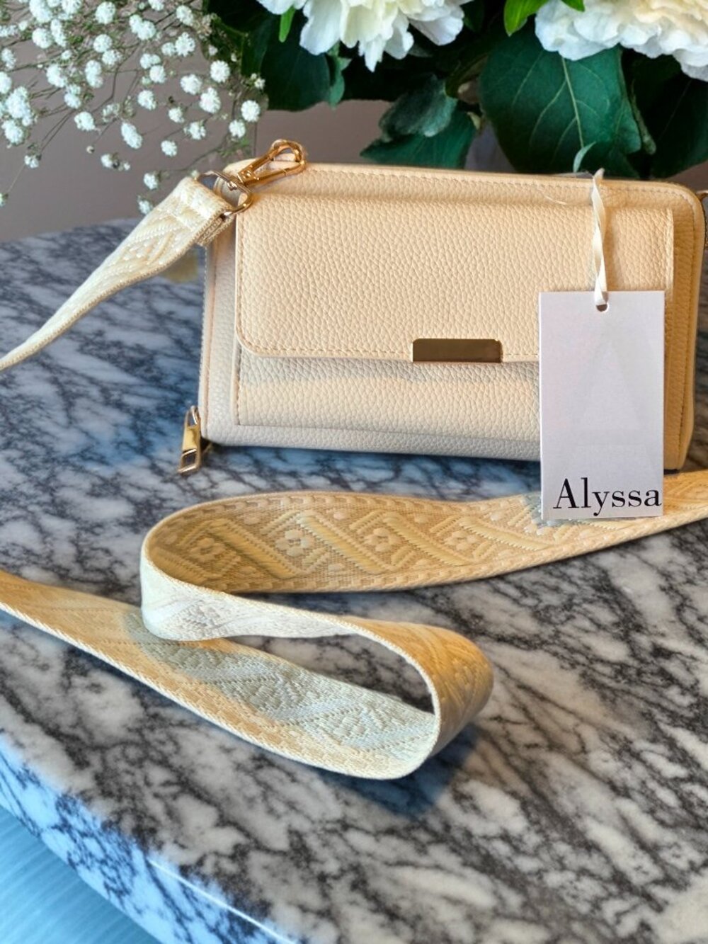 !NEW! ALYSSA Women's Crossbody Handbag